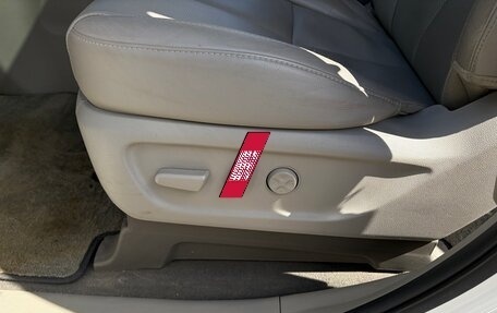 KIA Carnival III, 2016 год, 1 400 000 рублей, 13 фотография