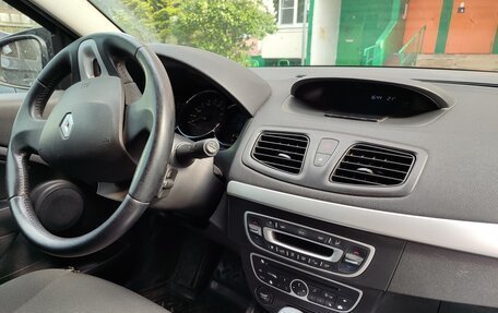 Renault Fluence I, 2012 год, 850 000 рублей, 6 фотография