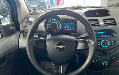 Chevrolet Spark III, 2011 год, 489 000 рублей, 15 фотография
