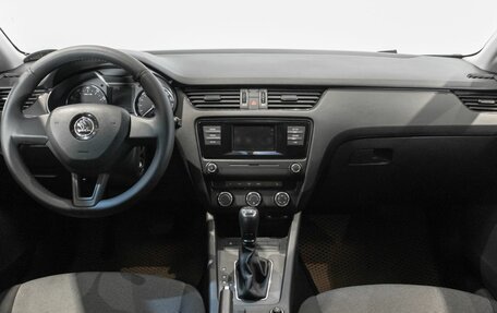 Skoda Octavia, 2016 год, 1 350 000 рублей, 6 фотография
