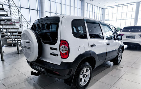 Chevrolet Niva I рестайлинг, 2019 год, 795 000 рублей, 6 фотография