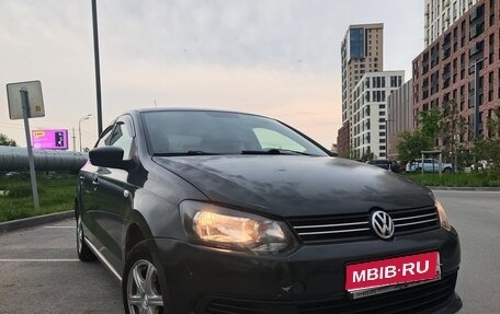 Volkswagen Polo VI (EU Market), 2011 год, 420 000 рублей, 1 фотография