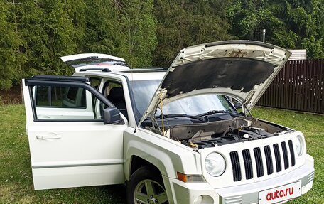 Jeep Liberty (Patriot), 2010 год, 770 000 рублей, 4 фотография