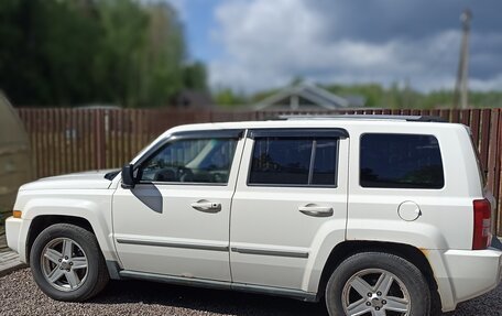 Jeep Liberty (Patriot), 2010 год, 770 000 рублей, 3 фотография