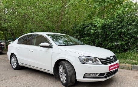 Volkswagen Passat B7, 2012 год, 1 060 000 рублей, 2 фотография