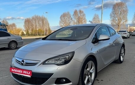 Opel Astra J, 2013 год, 950 000 рублей, 2 фотография