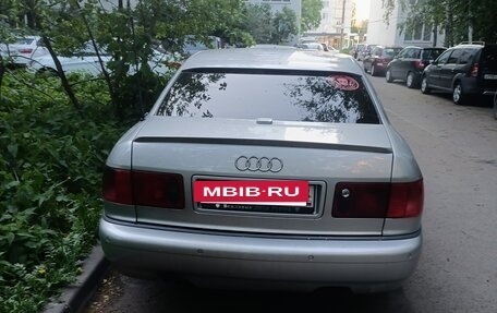 Audi A8, 2000 год, 900 000 рублей, 8 фотография