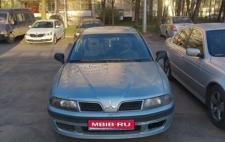 Mitsubishi Carisma I, 2003 год, 195 000 рублей, 1 фотография