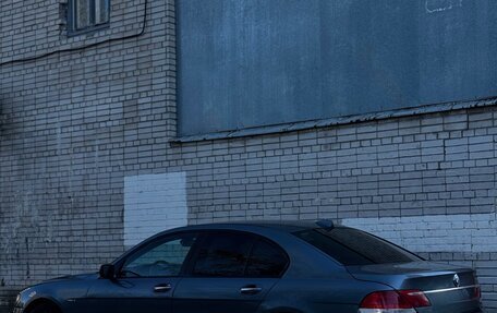 BMW 7 серия, 2005 год, 530 000 рублей, 11 фотография