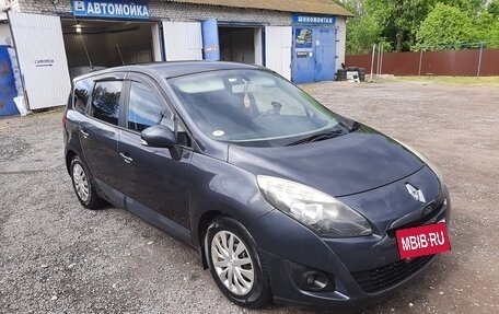 Renault Scenic III, 2011 год, 620 000 рублей, 2 фотография