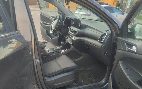 Hyundai Tucson III, 2018 год, 2 290 000 рублей, 4 фотография