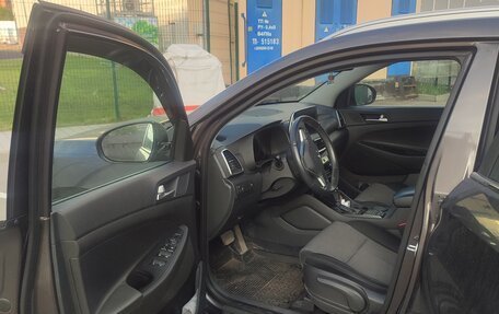 Hyundai Tucson III, 2018 год, 2 290 000 рублей, 9 фотография