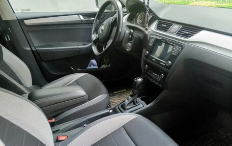 Skoda Rapid I, 2019 год, 1 100 000 рублей, 7 фотография
