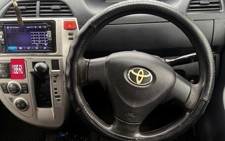 Toyota Ractis I, 2010 год, 495 000 рублей, 6 фотография
