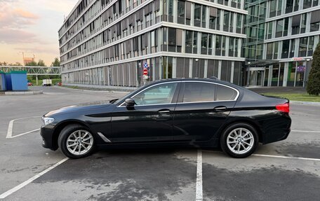 BMW 5 серия, 2018 год, 1 900 000 рублей, 7 фотография