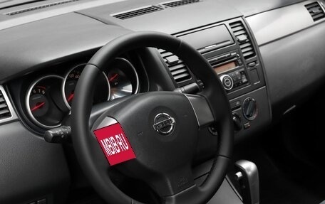 Nissan Tiida, 2008 год, 790 000 рублей, 9 фотография