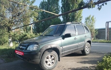 Chevrolet Niva I рестайлинг, 2012 год, 600 000 рублей, 2 фотография