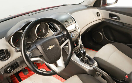 Chevrolet Cruze II, 2013 год, 639 000 рублей, 9 фотография