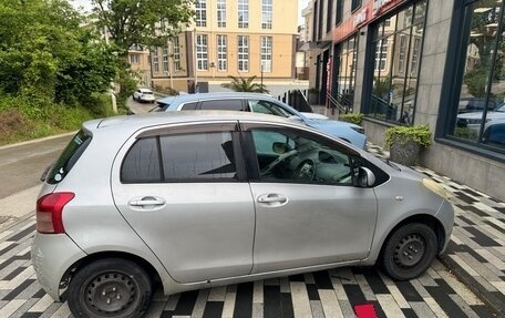 Toyota Vitz, 2005 год, 280 000 рублей, 2 фотография