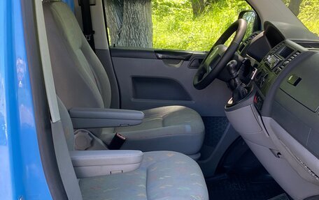 Volkswagen Transporter T5 рестайлинг, 2007 год, 1 125 000 рублей, 14 фотография