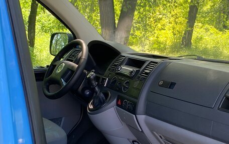 Volkswagen Transporter T5 рестайлинг, 2007 год, 1 125 000 рублей, 18 фотография