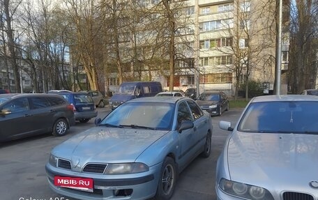 Mitsubishi Carisma I, 2003 год, 195 000 рублей, 2 фотография