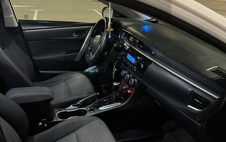 Toyota Corolla, 2013 год, 1 325 000 рублей, 12 фотография