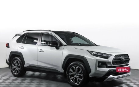 Toyota RAV4, 2023 год, 3 890 000 рублей, 3 фотография