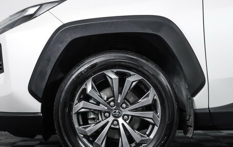 Toyota RAV4, 2023 год, 3 890 000 рублей, 26 фотография