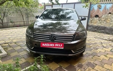 Volkswagen Passat B7, 2012 год, 440 000 рублей, 1 фотография