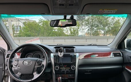Toyota Camry, 2013 год, 1 290 000 рублей, 10 фотография