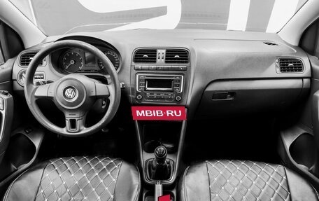 Volkswagen Polo VI (EU Market), 2015 год, 839 900 рублей, 7 фотография