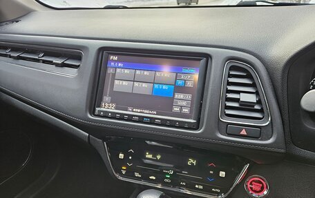 Honda Vezel, 2019 год, 1 850 000 рублей, 19 фотография