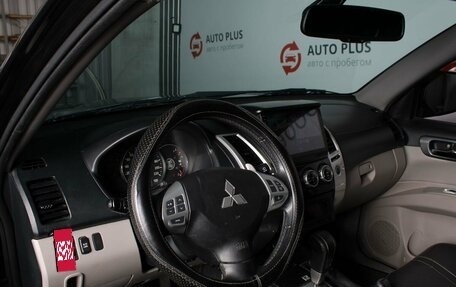 Mitsubishi Pajero Sport II рестайлинг, 2015 год, 2 250 000 рублей, 7 фотография