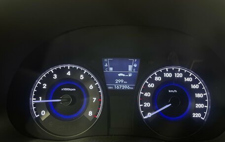 Hyundai Solaris II рестайлинг, 2011 год, 715 000 рублей, 15 фотография