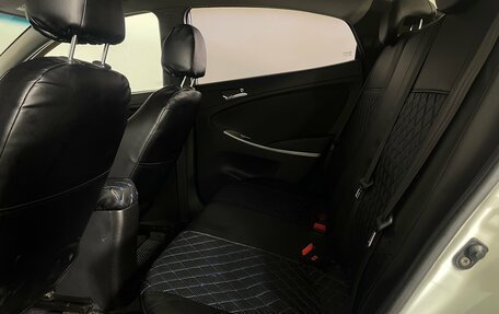 Hyundai Solaris II рестайлинг, 2011 год, 715 000 рублей, 19 фотография
