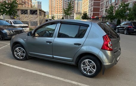Renault Sandero I, 2010 год, 610 000 рублей, 3 фотография