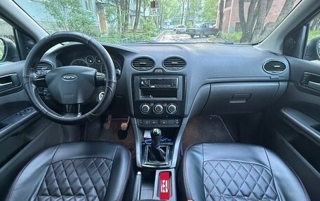 Ford Focus II рестайлинг, 2006 год, 320 000 рублей, 5 фотография