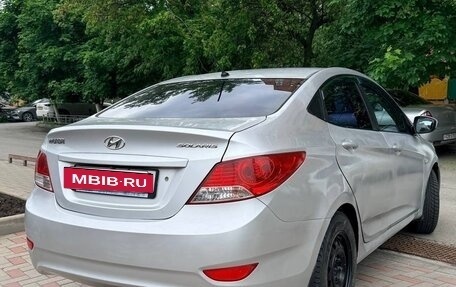 Hyundai Solaris II рестайлинг, 2012 год, 590 000 рублей, 4 фотография