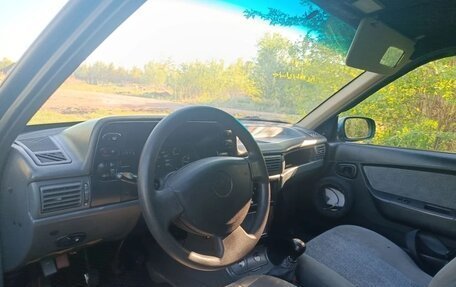 Daewoo Nexia I рестайлинг, 2000 год, 80 000 рублей, 6 фотография