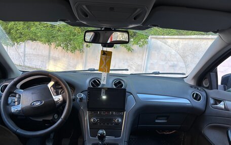 Ford Mondeo IV, 2010 год, 1 100 000 рублей, 2 фотография