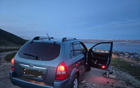 Hyundai Tucson III, 2006 год, 790 000 рублей, 1 фотография