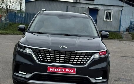 KIA Carnival, 2021 год, 2 450 000 рублей, 1 фотография
