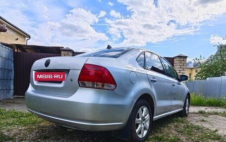 Volkswagen Polo VI (EU Market), 2012 год, 660 000 рублей, 2 фотография