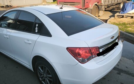 Chevrolet Cruze II, 2011 год, 750 000 рублей, 3 фотография