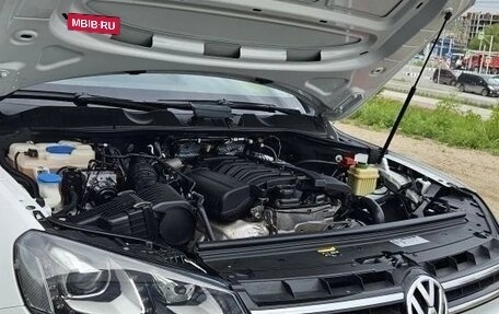 Volkswagen Touareg III, 2014 год, 2 500 000 рублей, 13 фотография
