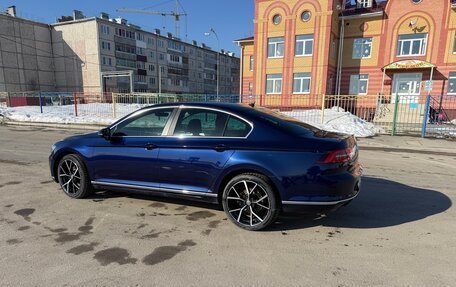 Volkswagen Passat B8 рестайлинг, 2017 год, 2 370 000 рублей, 9 фотография