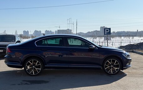 Volkswagen Passat B8 рестайлинг, 2017 год, 2 370 000 рублей, 2 фотография