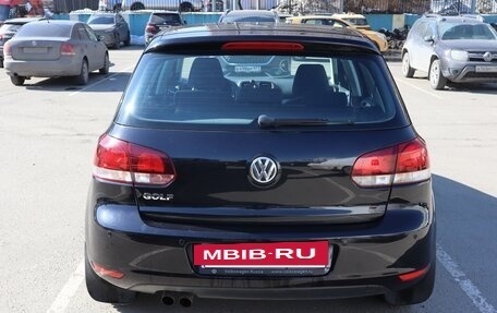 Volkswagen Golf VI, 2011 год, 620 000 рублей, 2 фотография