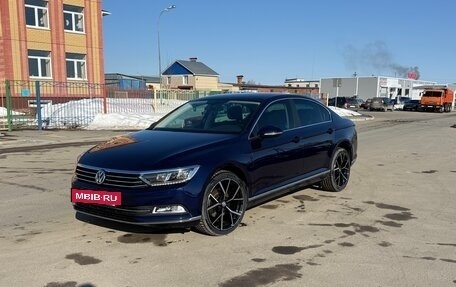 Volkswagen Passat B8 рестайлинг, 2017 год, 2 370 000 рублей, 18 фотография
